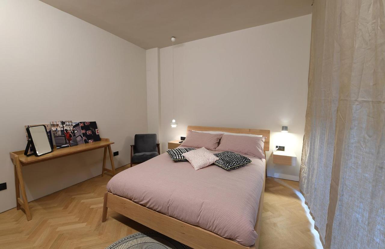 La Casa Sugli Archi Bed & Breakfast Salerno Exterior photo