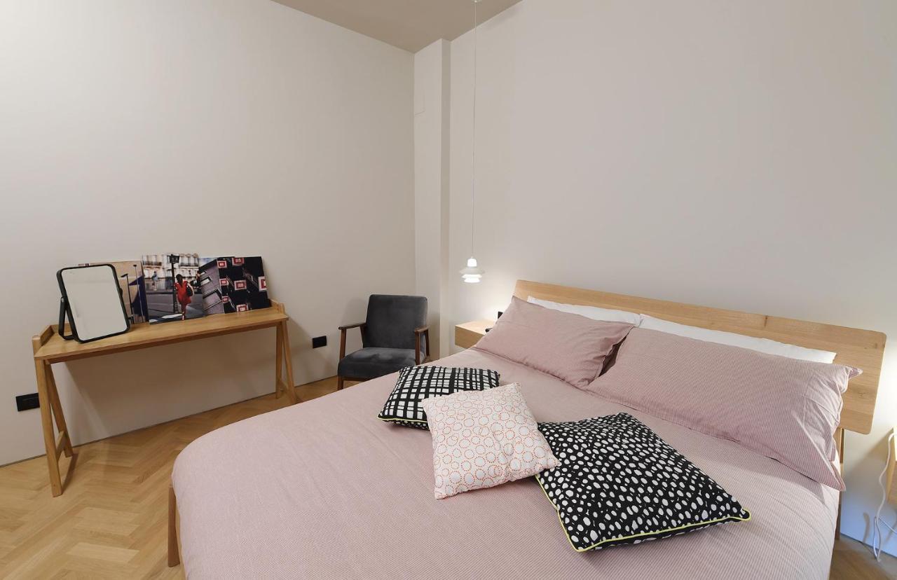 La Casa Sugli Archi Bed & Breakfast Salerno Exterior photo